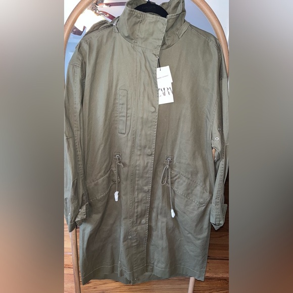 NWT ZARA TREND Hooded Parka Coat SIZE L
PRICE FIRM - Picture 11 of 14